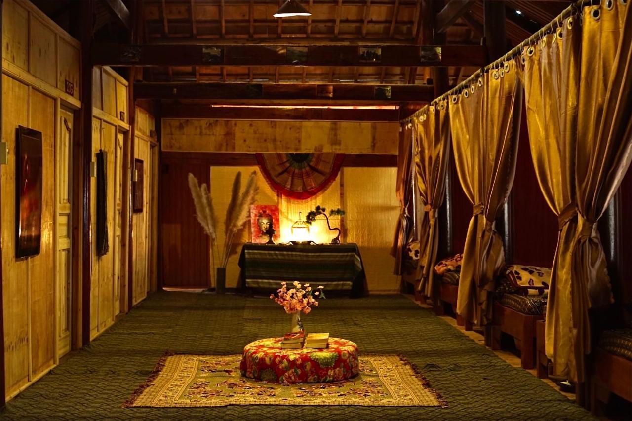 Nhà Trà Long Cổ Trấn - Homestay&Tea Ceremony Loung Co Extérieur photo