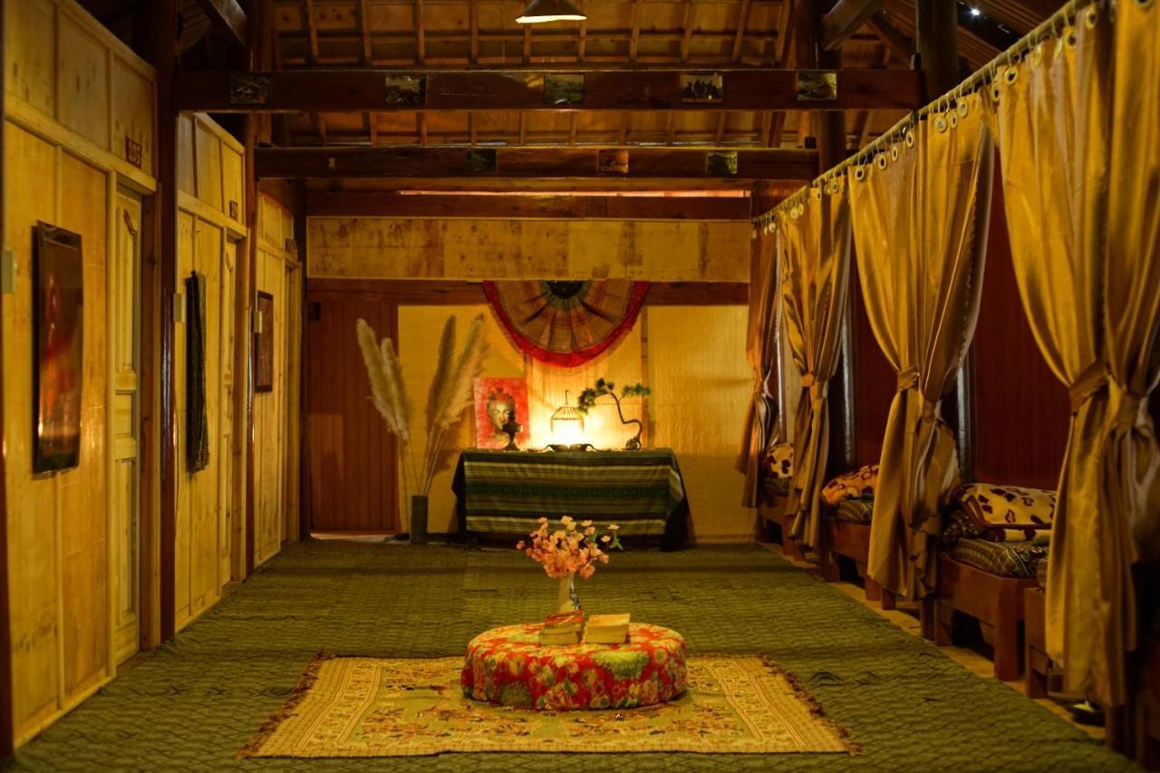 Nhà Trà Long Cổ Trấn - Homestay&Tea Ceremony Loung Co Extérieur photo